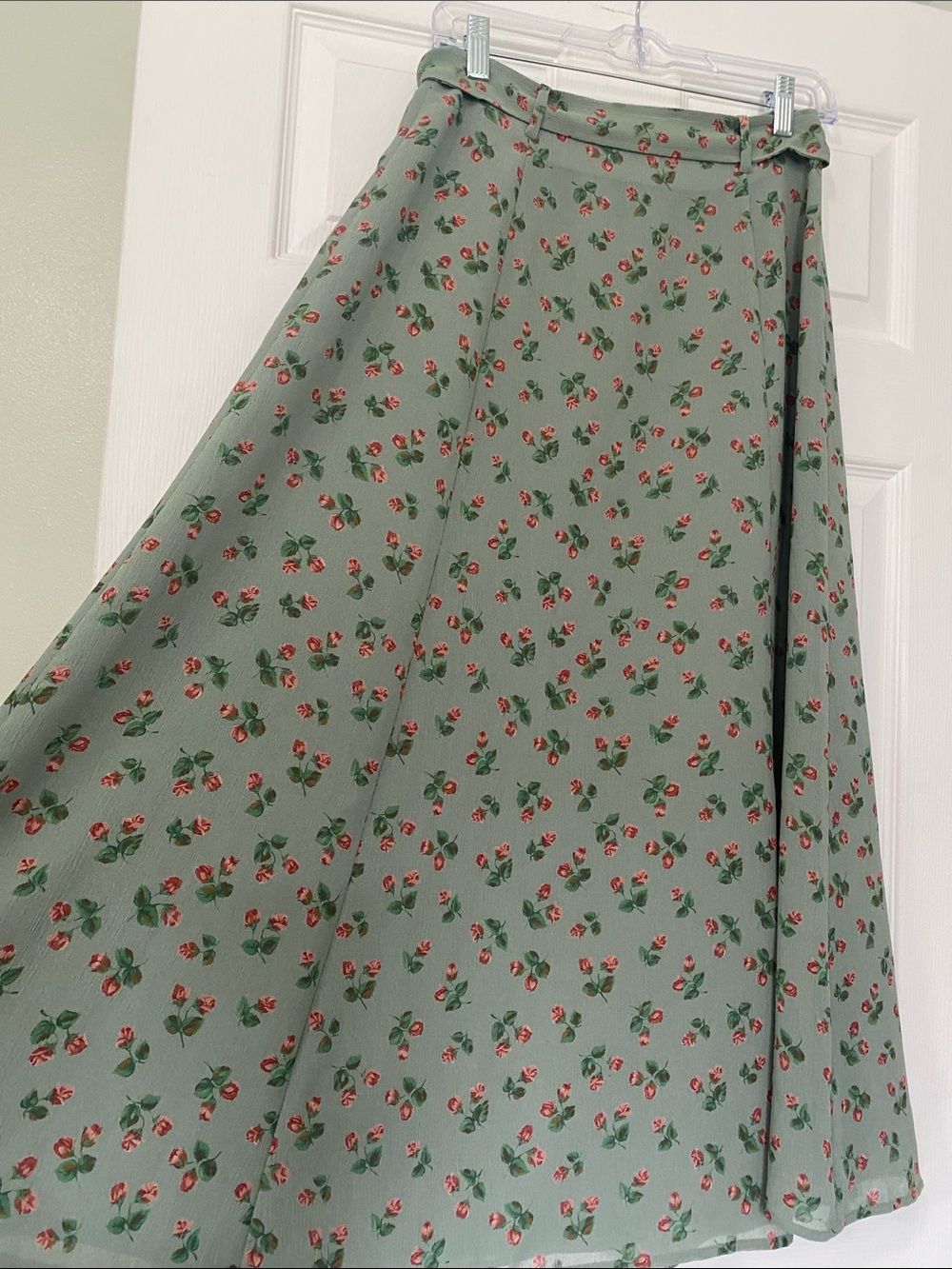 Liz Claiborne Sage Green Floral A-Line Wrap Skirt with Side Tie - Picture 9 of 17